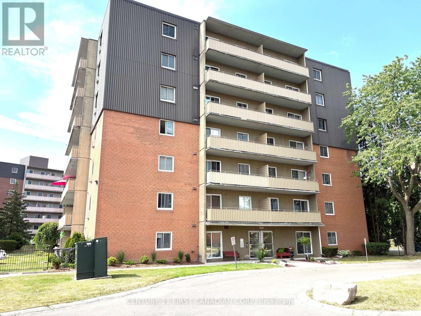 Property Photo: 1102 Jalna Boulevard 601 ON N6E 1X8