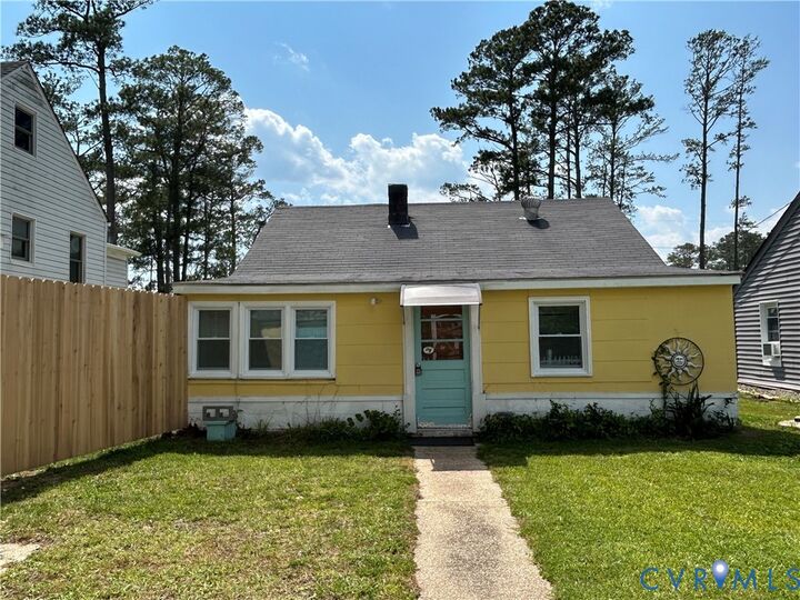 Property Photo: 41 Hobday Street VA 23128