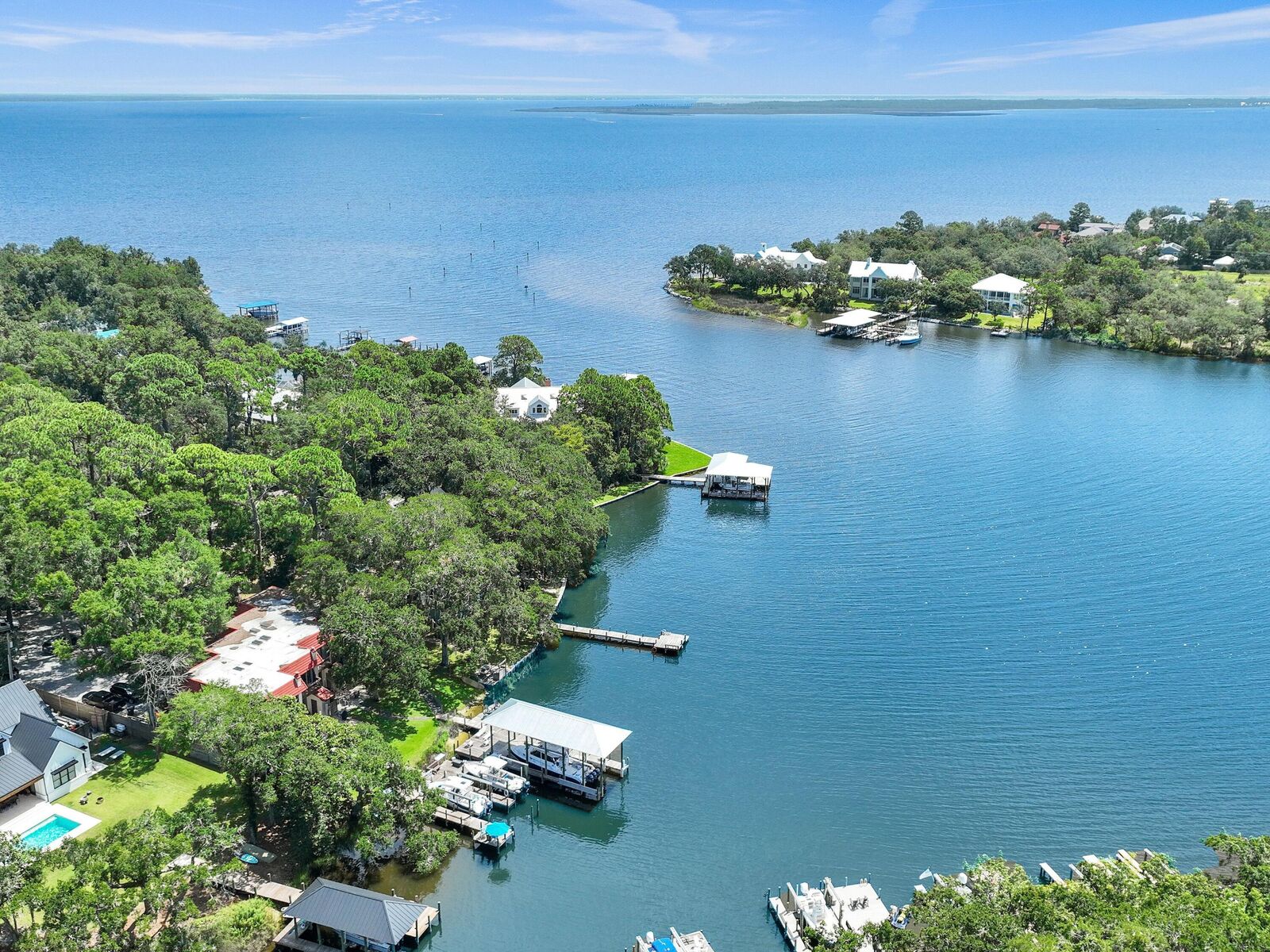 Property Photo: 234 S Blue Heron Drive Unit #3 FL 32459