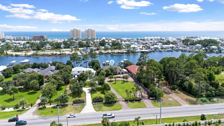 Property Photo:  8203 N Lagoon Drive  FL 32408 