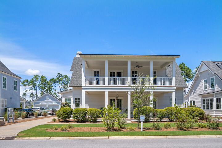 Property Photo: 230 N Splash Drive FL 32461