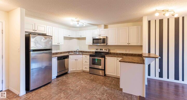 Property Photo:  7339 South Terwillegar Drive NW 1111  AB T6R 0L9 