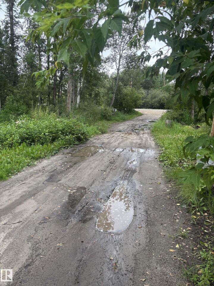 Property Photo: 51213 Rge Road 261 22 AB T7Y 1B1