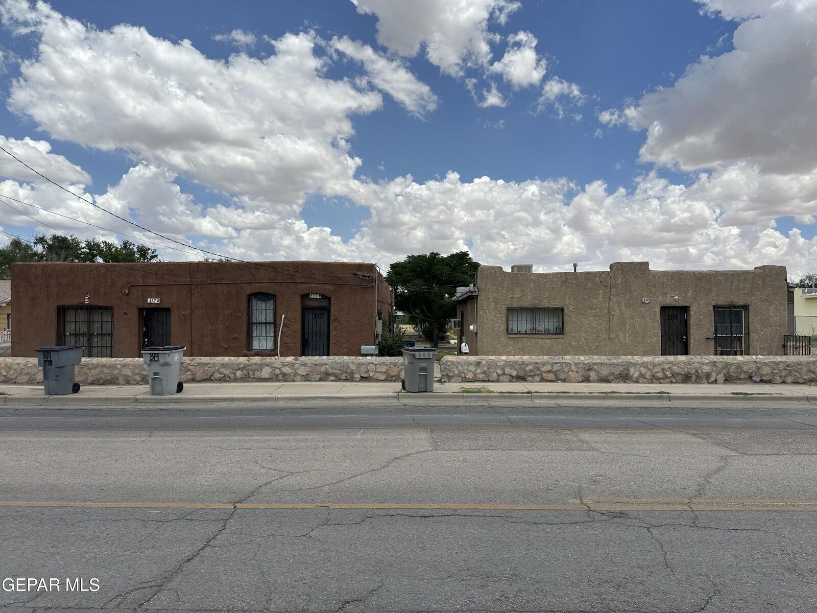 Property Photo: 317 N Carolina Drive TX 79915