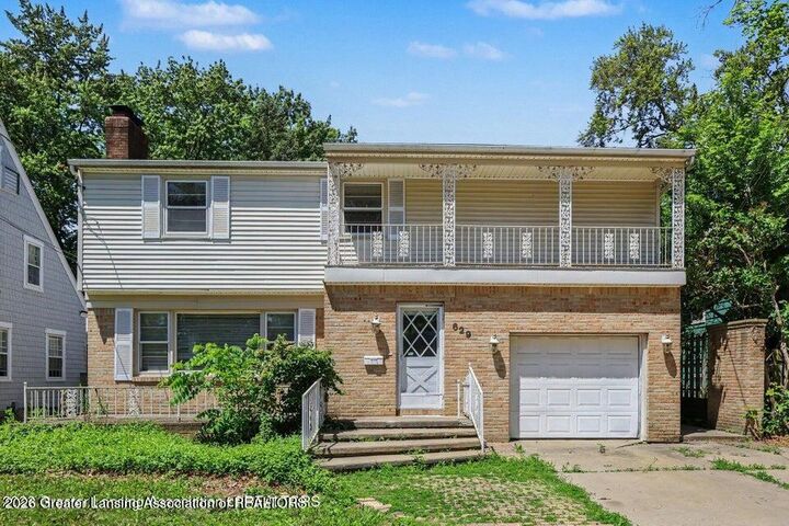 Property Photo: 629 Lasalle Boulevard MI 48912