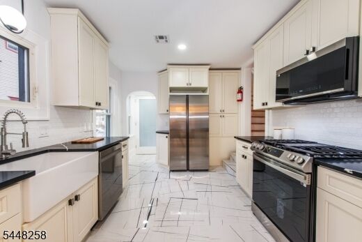 Property Photo:  570 Cameron Rd  NJ 07079 
