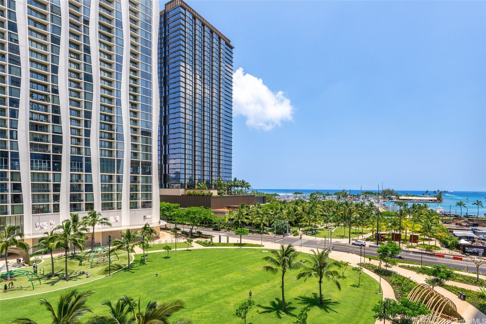 Property Photo:  333 Ward Avenue 422  HI 96814 