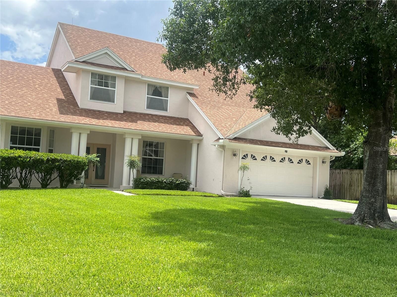 Property Photo: 500 Waterscape Way FL 32828