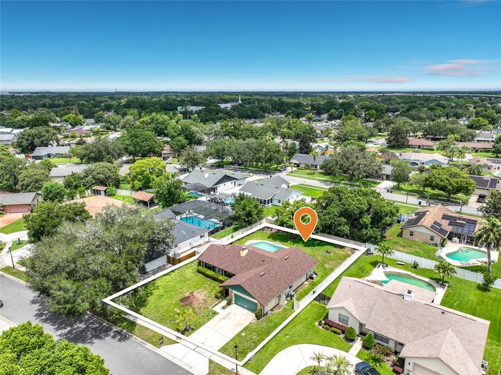 Property Photo: 9219 Sutter Court FL 32825