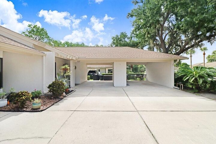 Property Photo: 9247 Golf View Drive 9247 FL 34655