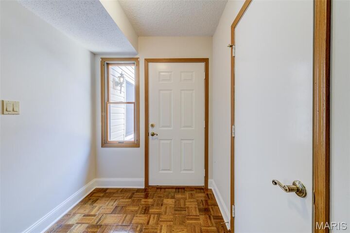 Property Photo: 5566 Pierre Court MO 63128