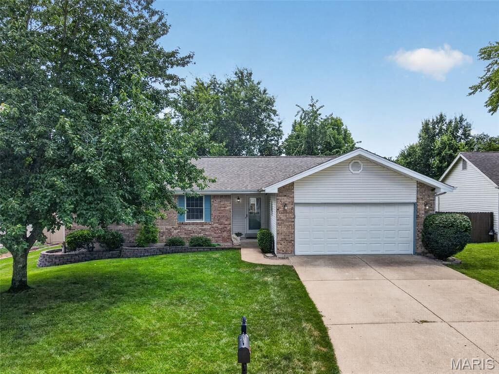 Property Photo: 1433 Venus Drive MO 63376