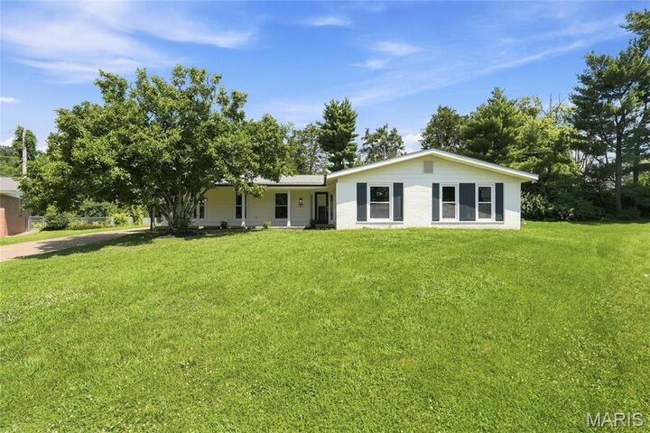 Property Photo: 107 Little Hill Court MO 63011