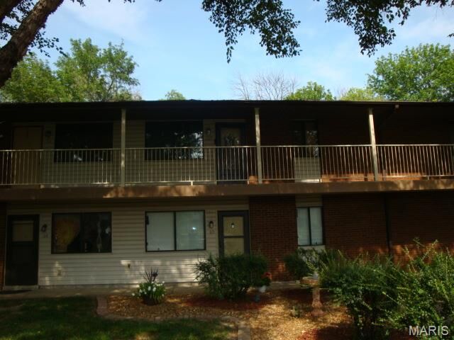 Property Photo:  220 Suppiger Lane 213  IL 62249 