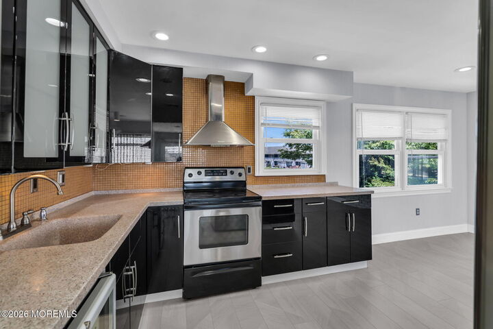 Property Photo:  44 Green Island Road  NJ 08753 