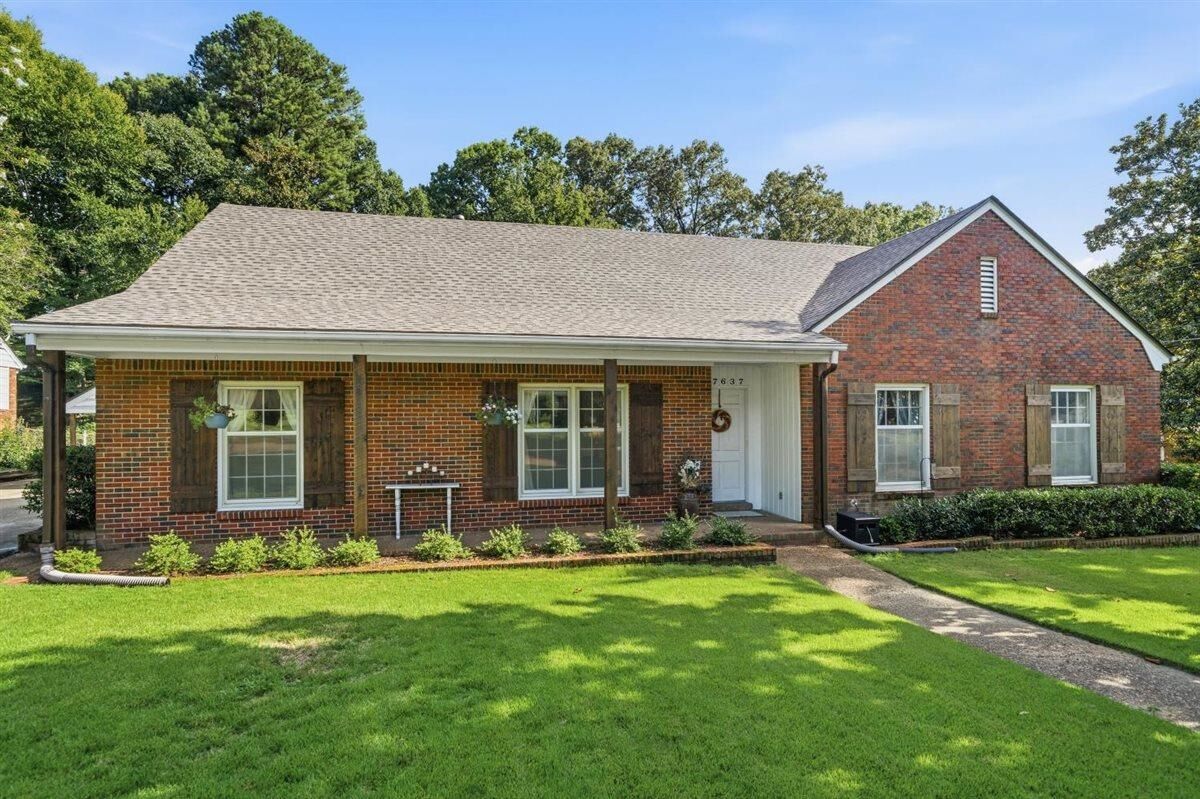 Property Photo:  7637 Akerswood Rd  TN 38138 
