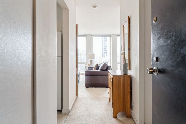 Property Photo: 111 E Chestnut Street 27E IL 60611