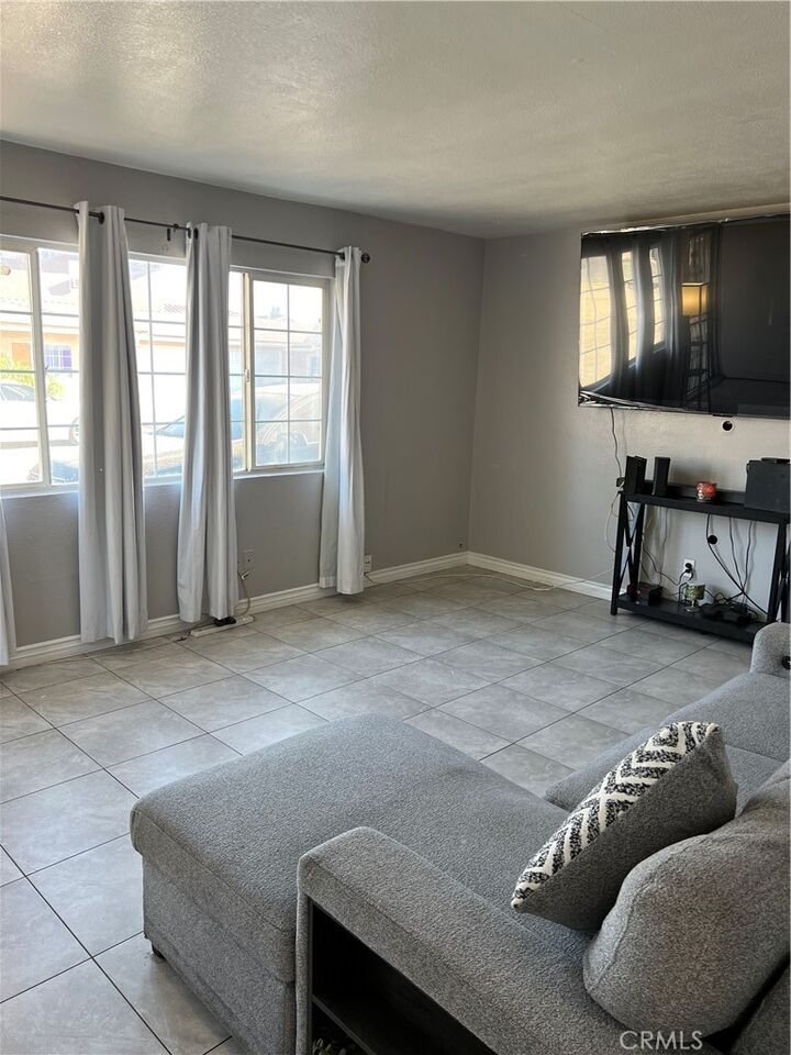 Property Photo: 8928 Date CA 92335