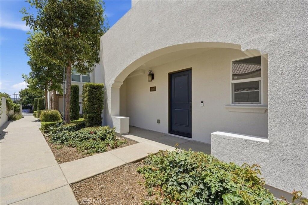 Property Photo: 1803 Sonata CA 90631
