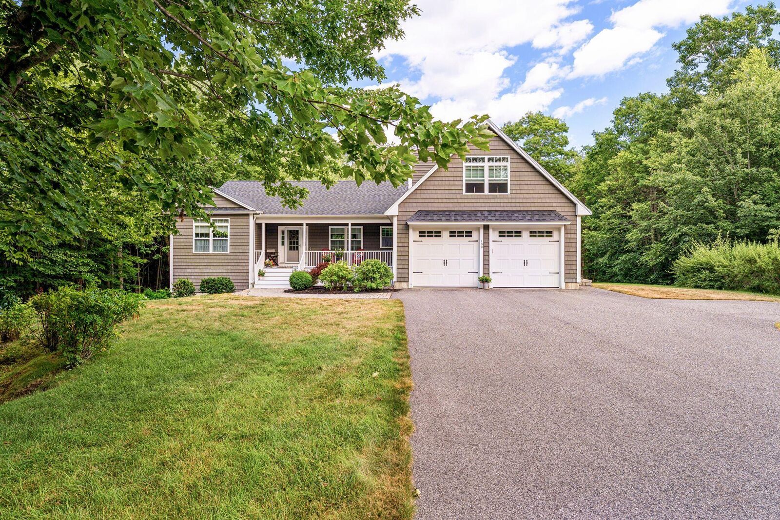 Property Photo:  100 Higgins Drive  ME 04090 