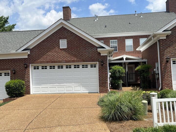 Property Photo: 153 Ormesby Pl TN 37064