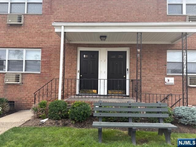 Property Photo:  9 Victor Street 24  NJ 07644 