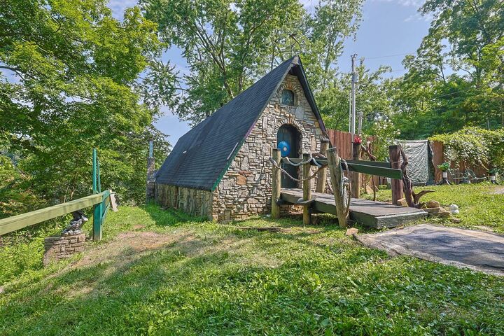 Property Photo:  139 Jones Drive  KY 41043 