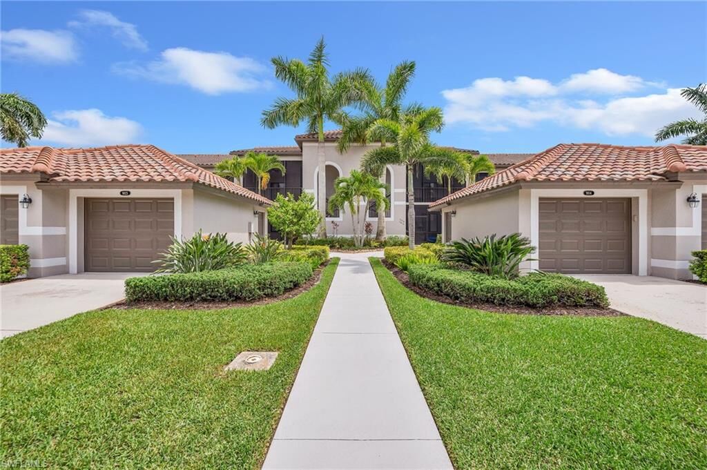 Property Photo: 10074 Siesta Bay Dr 9825 FL 34120