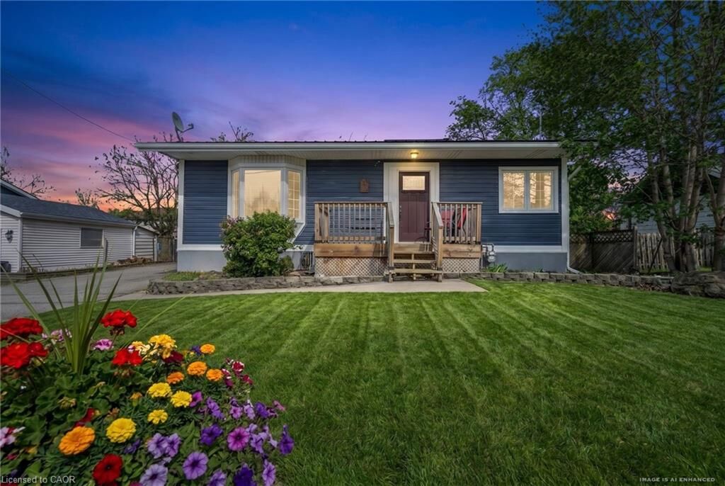 Property Photo: 4519 Ontario Street ON L0R 1B5