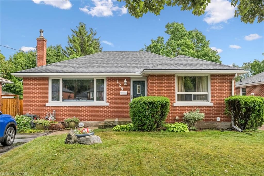 Property Photo: 129 Stewart Avenue ON N1R 2V5