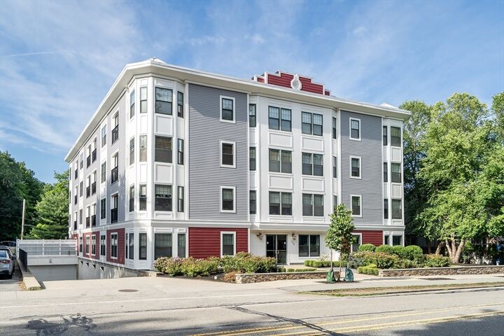 Property Photo:  773 Concord Ave 302  MA 02138 