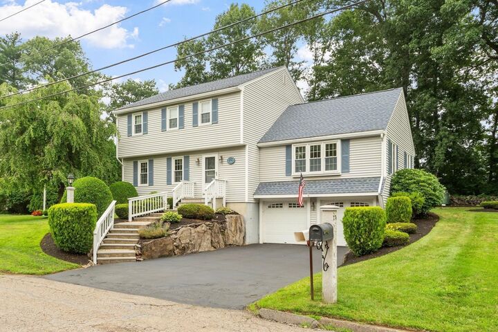 Property Photo:  170 Jamestown Rd  MA 01453 