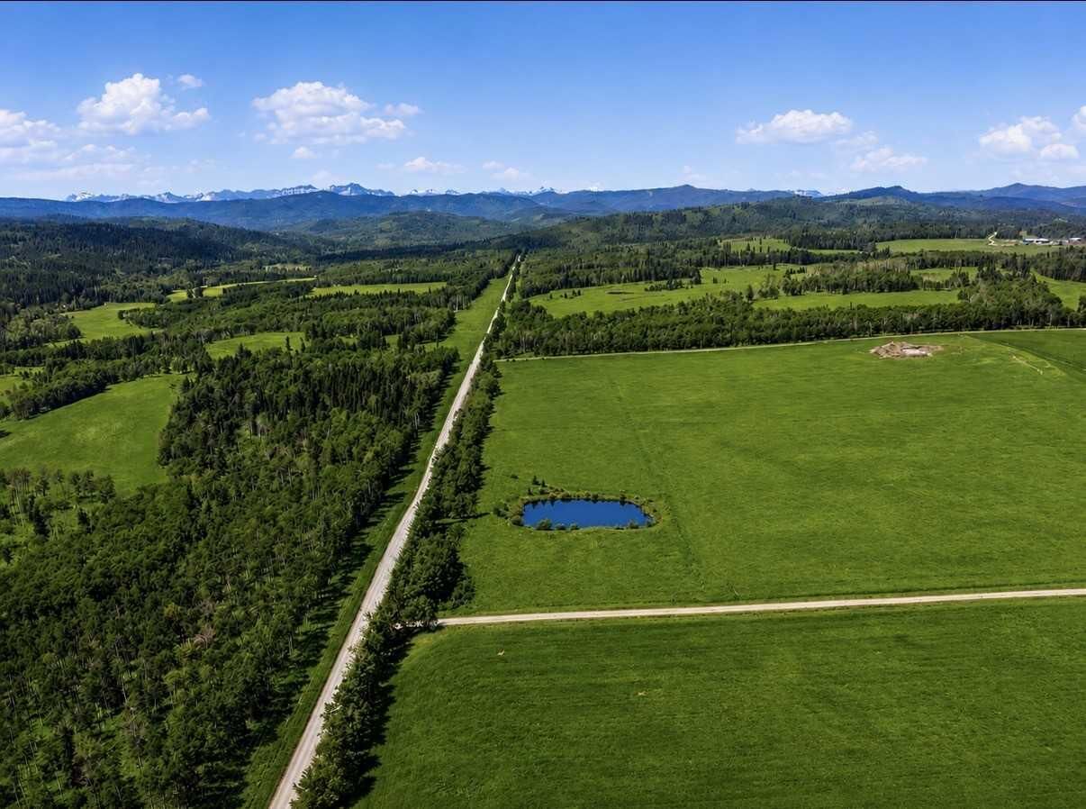 Property Photo: 542027sw (5 Acres) AB T0L 1K0