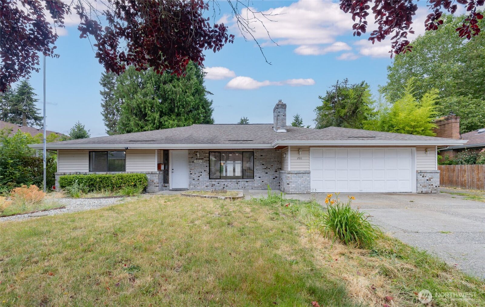 Property Photo: 201 K Street NE WA 98002