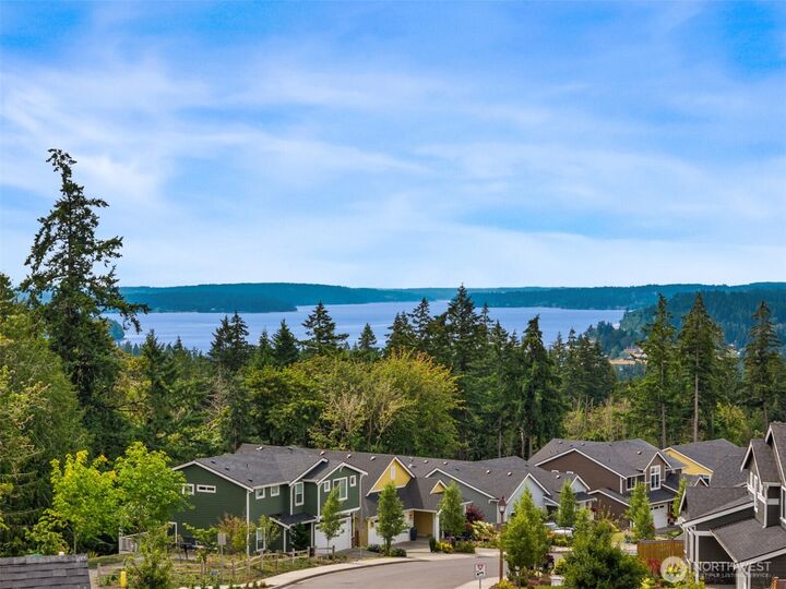 Property Photo:  17957  Sunrise Ridge Avenue NE  WA 98370 