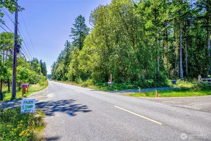 Property Photo: 301 N Jacob Miller Road WA 98368