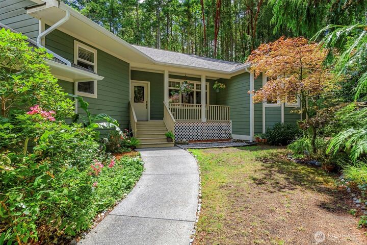 Property Photo: 155 Louisa Street WA 98368