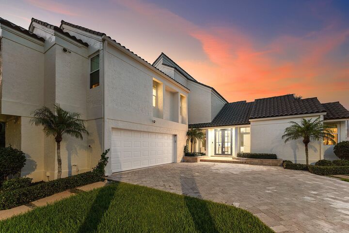 Property Photo:  12 Inlet Cay Drive  FL 33435 