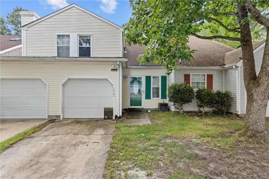 Property Photo:  1243 Damyien Arch  VA 23320 