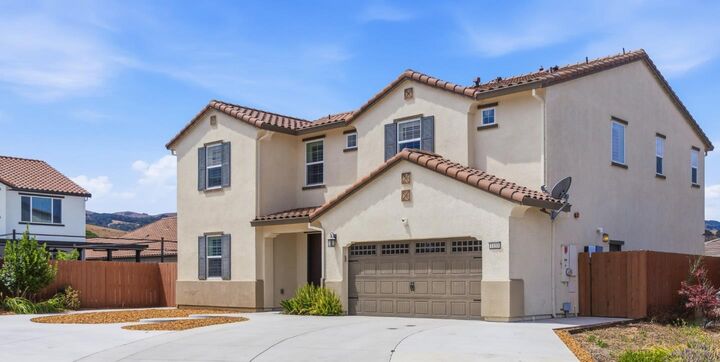Property Photo:  1133 Third Street  CA 95045 