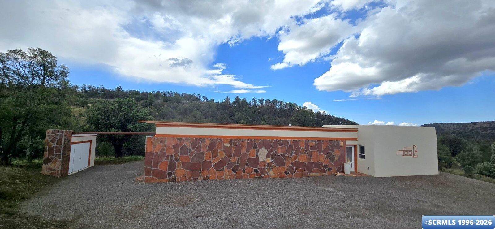 Property Photo: 39 Vesuvius Way NM 88061