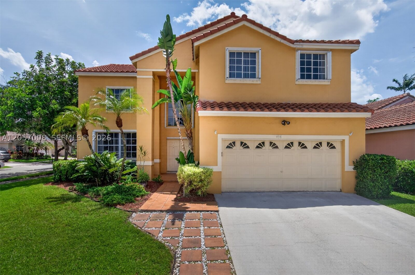 Property Photo: 498 Cambridge Ln FL 33326