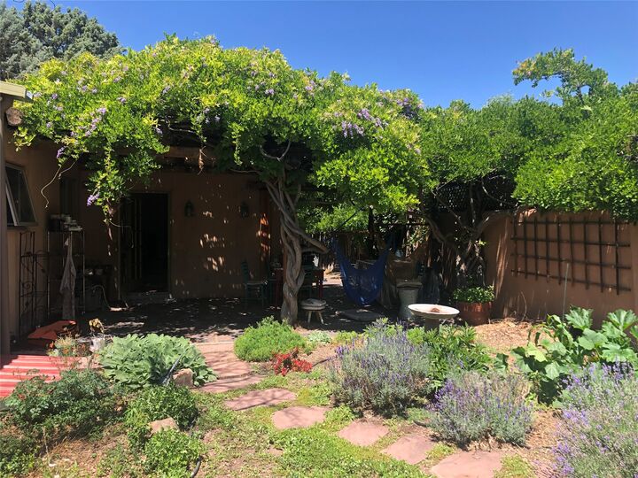 Property Photo: 825 Rio Vista Street NM 87501