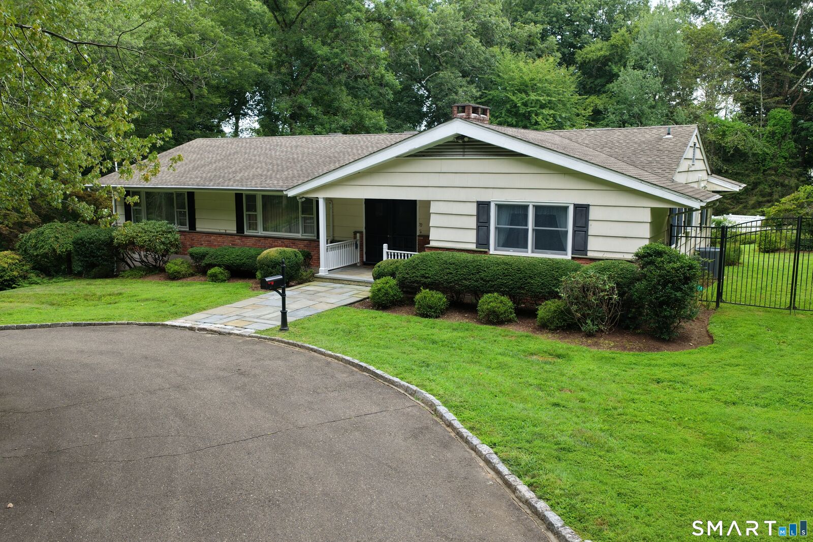 Property Photo:  70 Coley Road  CT 06897 