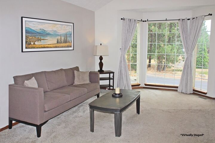 Property Photo: 4244 E 33rd Ave WA 99223