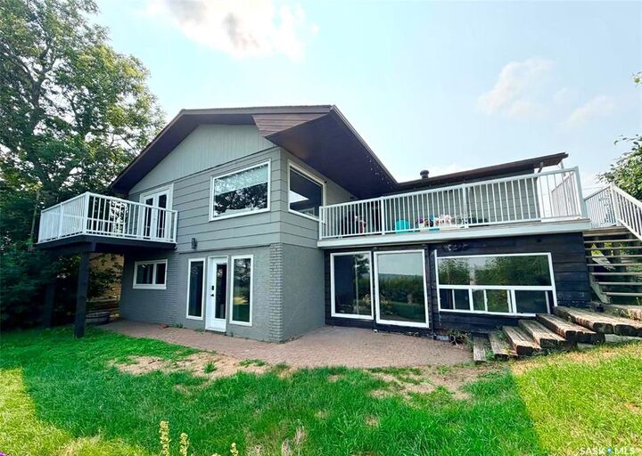 Property Photo: 9 1st Avenue SK S0M 0E0