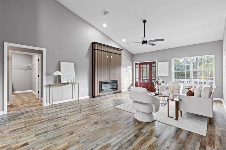 Property Photo: 145 Magnolia Glen Road FL 32352