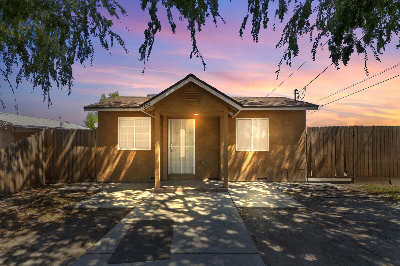 Property Photo: 1802 Osage Avenue CA 93212
