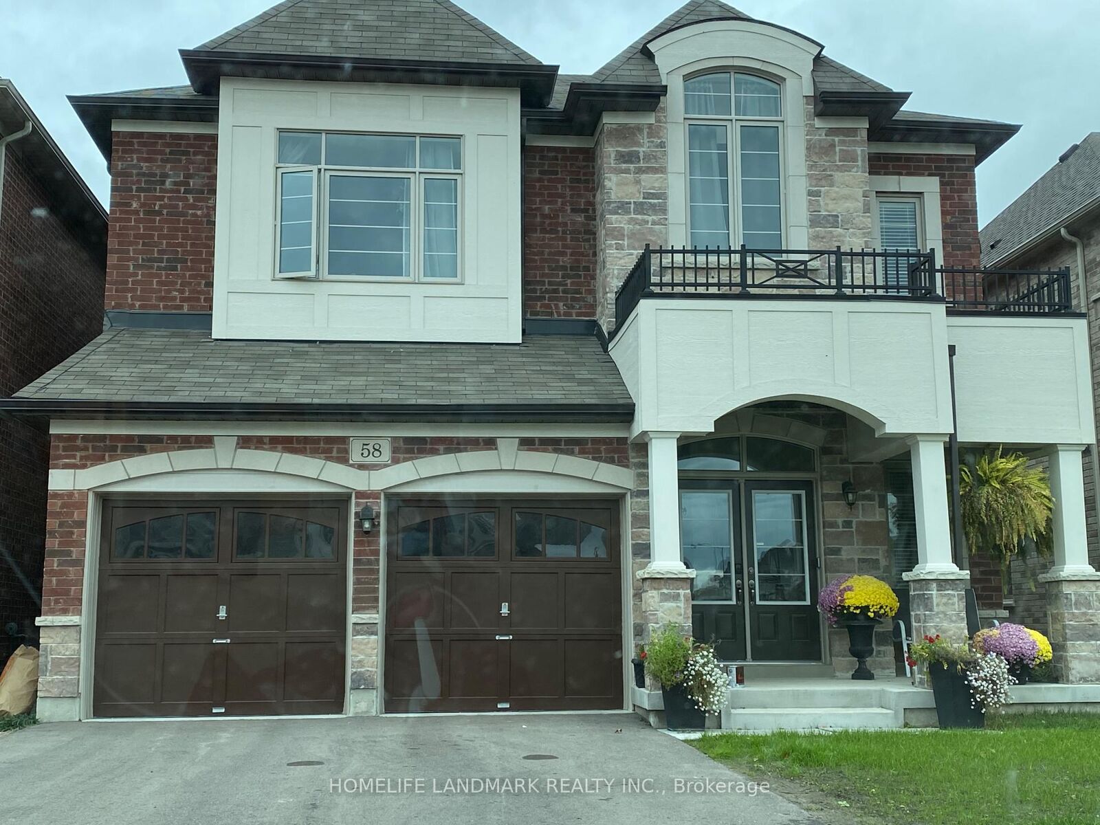 Property Photo: 58 Briarfield Avenue E ON L9N 0P4