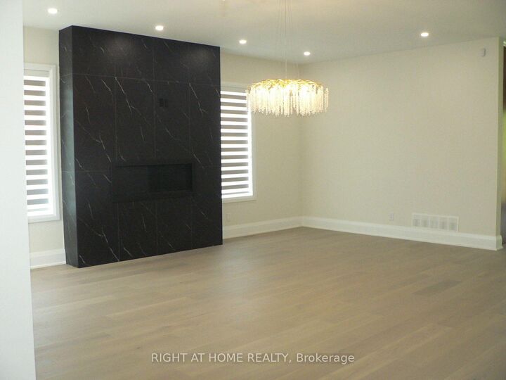 Property Photo: 13 Bell Park Street ON K2S 1J1